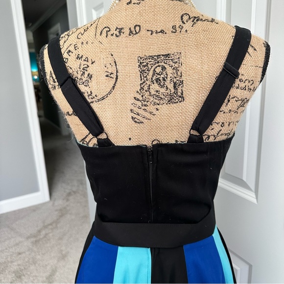 Pin Up Girl Clothing Shades of Blue Circle Dress - Picture 6 of 10